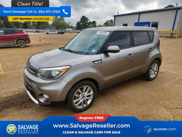 Used 2018 Kia Soul + image 1