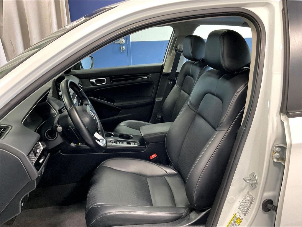 Used 2023 Honda Civic Touring image 10