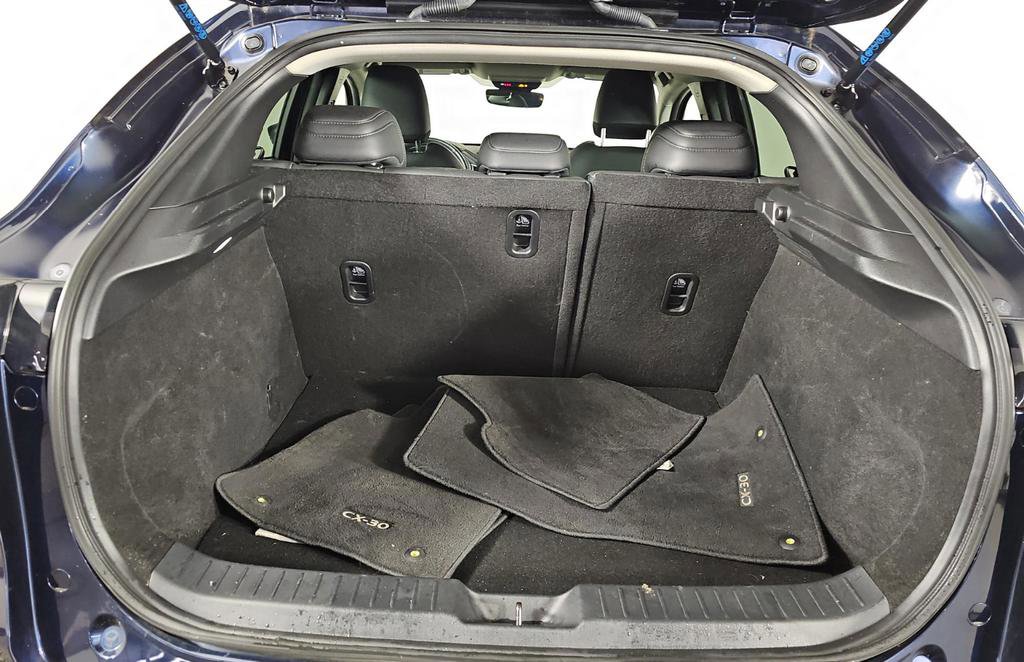Used 2023 MAZDA CX-30 AWD 2.5 S w/ Select Package image 17