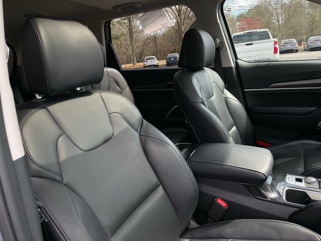 Used 2022 Kia Telluride S image 31