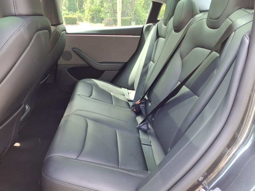 Used 2025 Tesla Model 3 Long Range RWD image 19