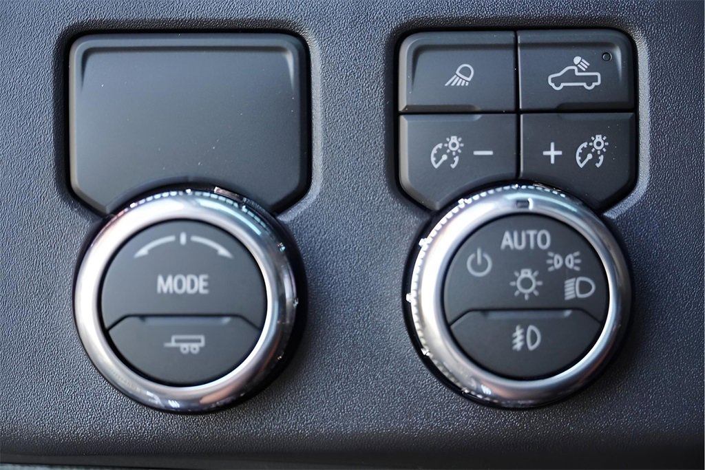 New 2026 GMC Sierra 1500 SLT image 16