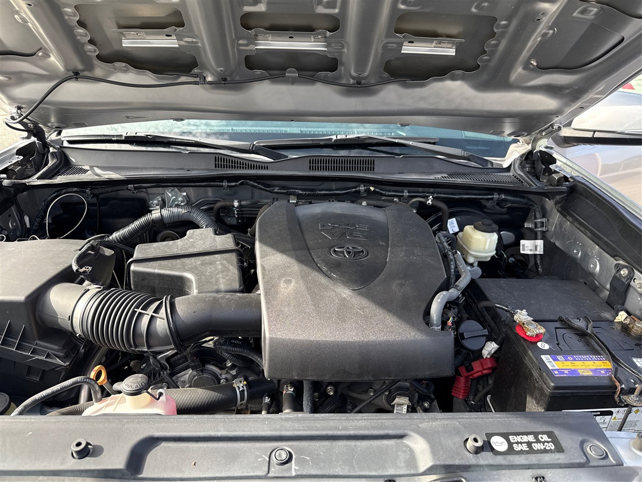 Used 2017 Toyota Tacoma TRD Sport image 11
