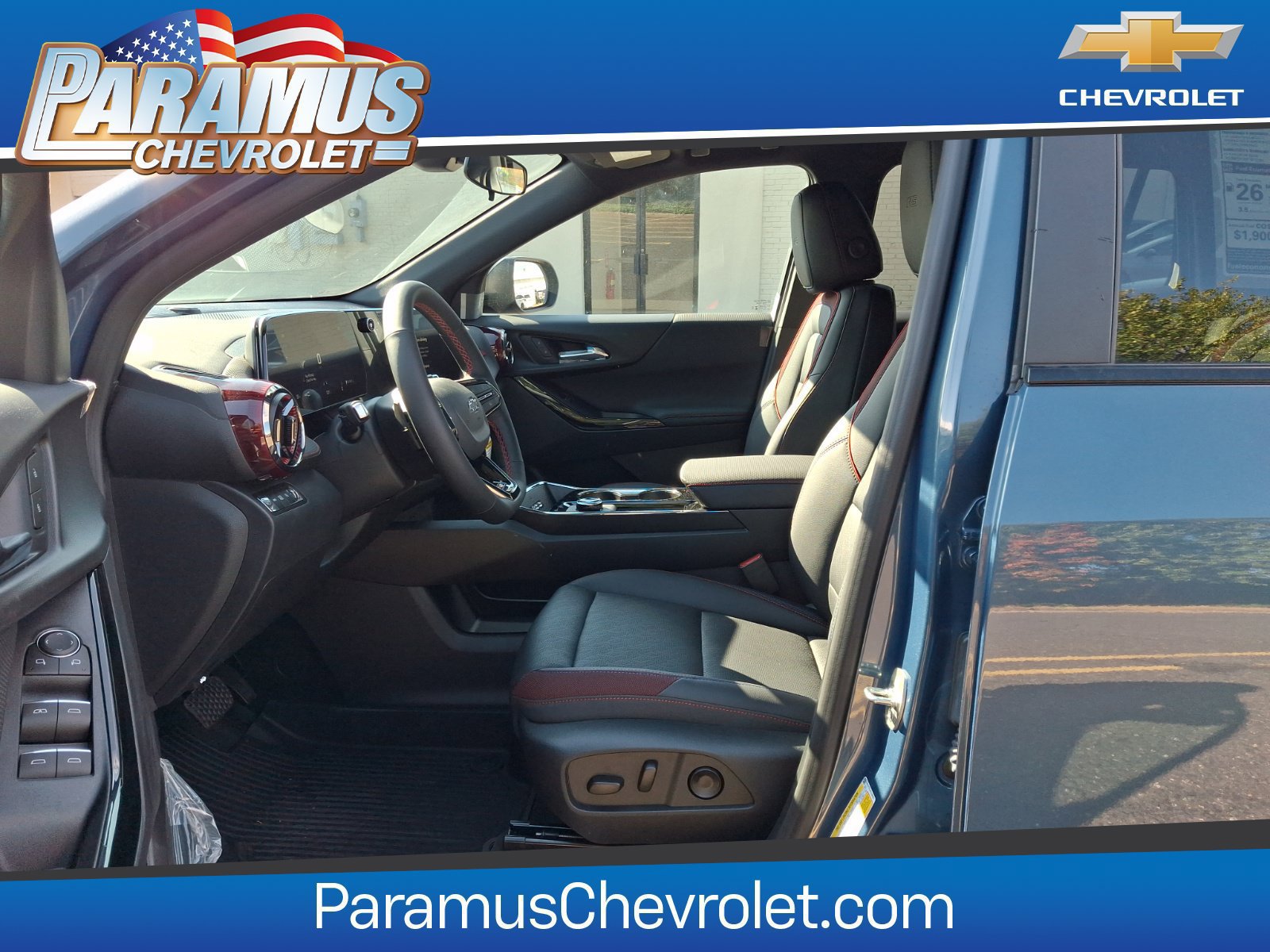 New 2026 Chevrolet Equinox RS w/ LPO, Floor Liner Package AWD/4WD image 10