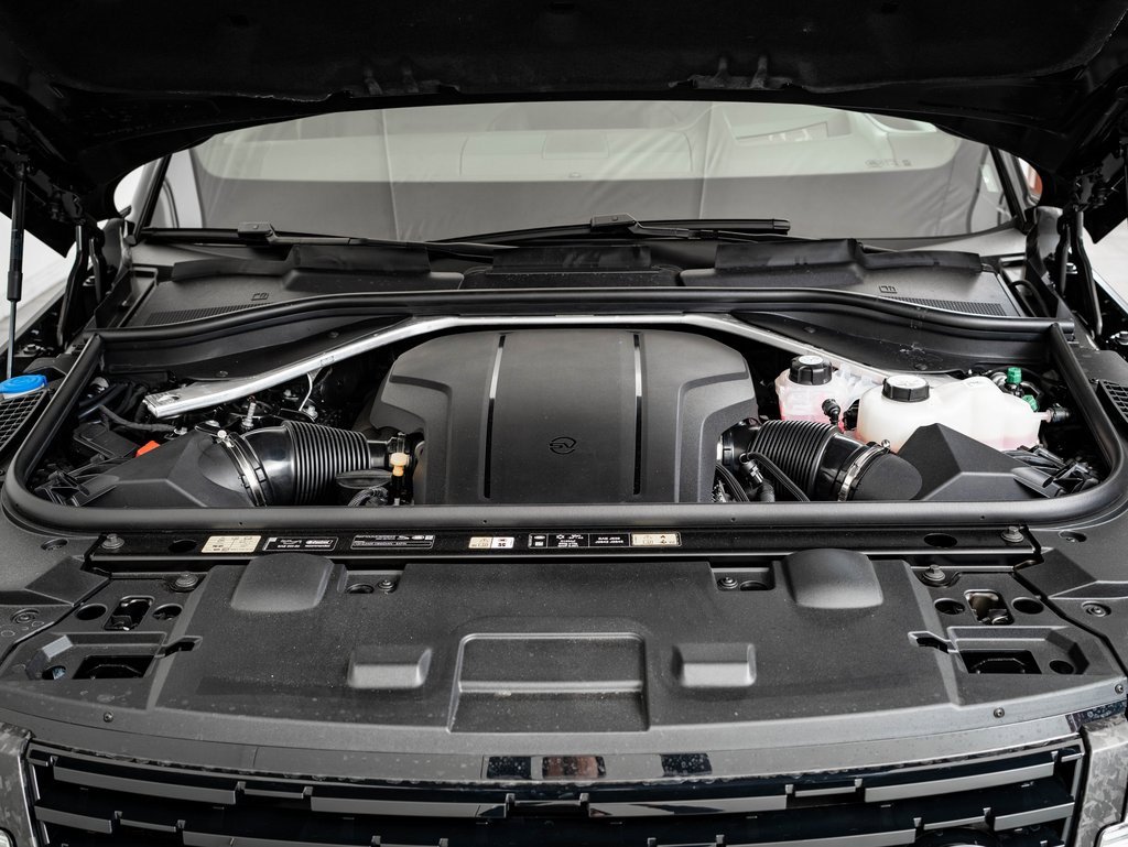 New 2026 Land Rover Range Rover Sport SV image 50