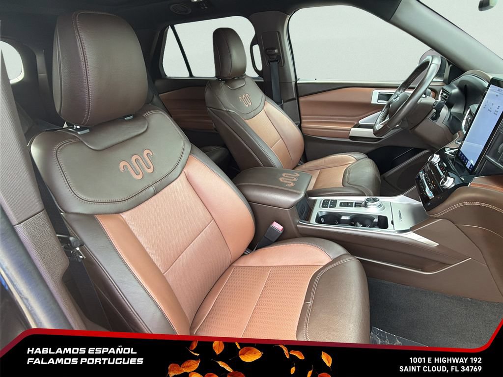 Used 2023 Ford Explorer King Ranch w/ Technology Package RWD image 33
