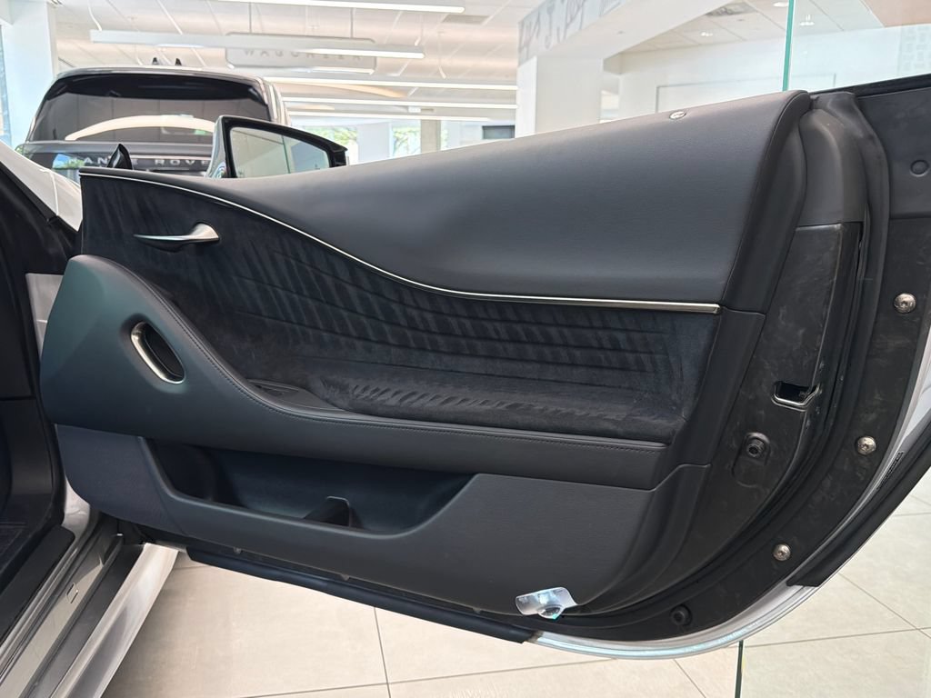 Used 2018 Lexus LC 500 Coupe w/ Sport Package RWD image 17