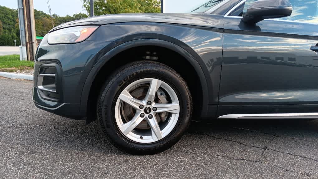 Used 2023 Audi Q5 2.0T Premium w/ Convenience Package AWD/4WD image 9