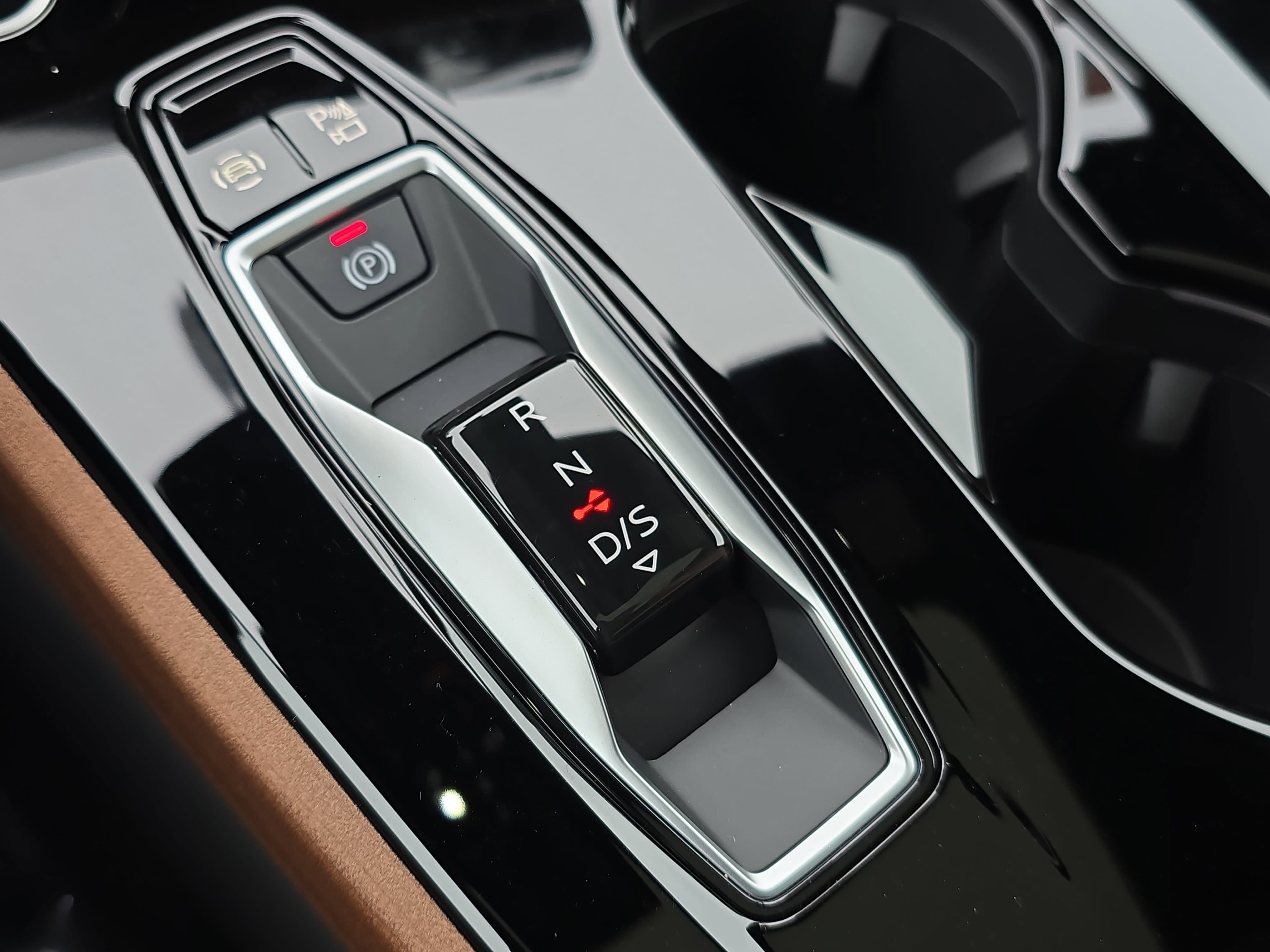 New 2025 Audi A5 2.0T Prestige image 23