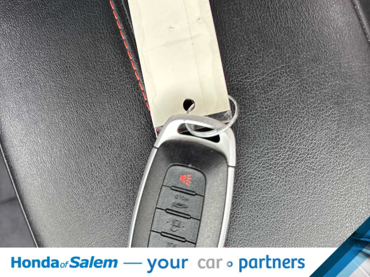 Used 2025 Nissan Sentra SR FWD image 20