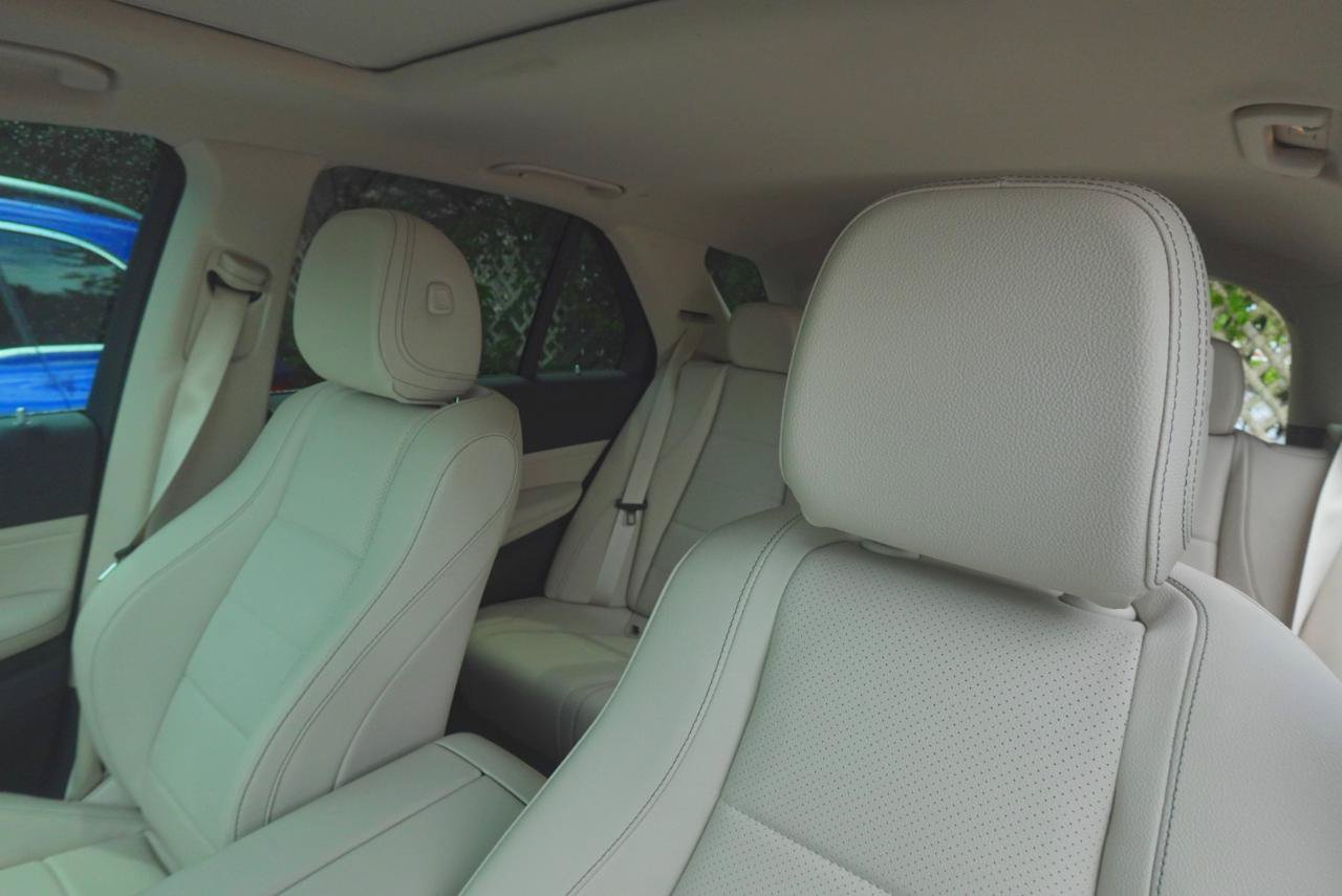 Used 2025 Mercedes-Benz GLE 450e 4MATIC image 10