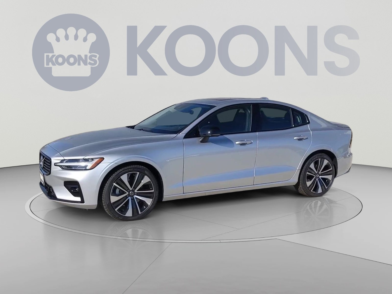 Certified 2022 Volvo S60 B5 Momentum w/ Premium Package FWD image 5