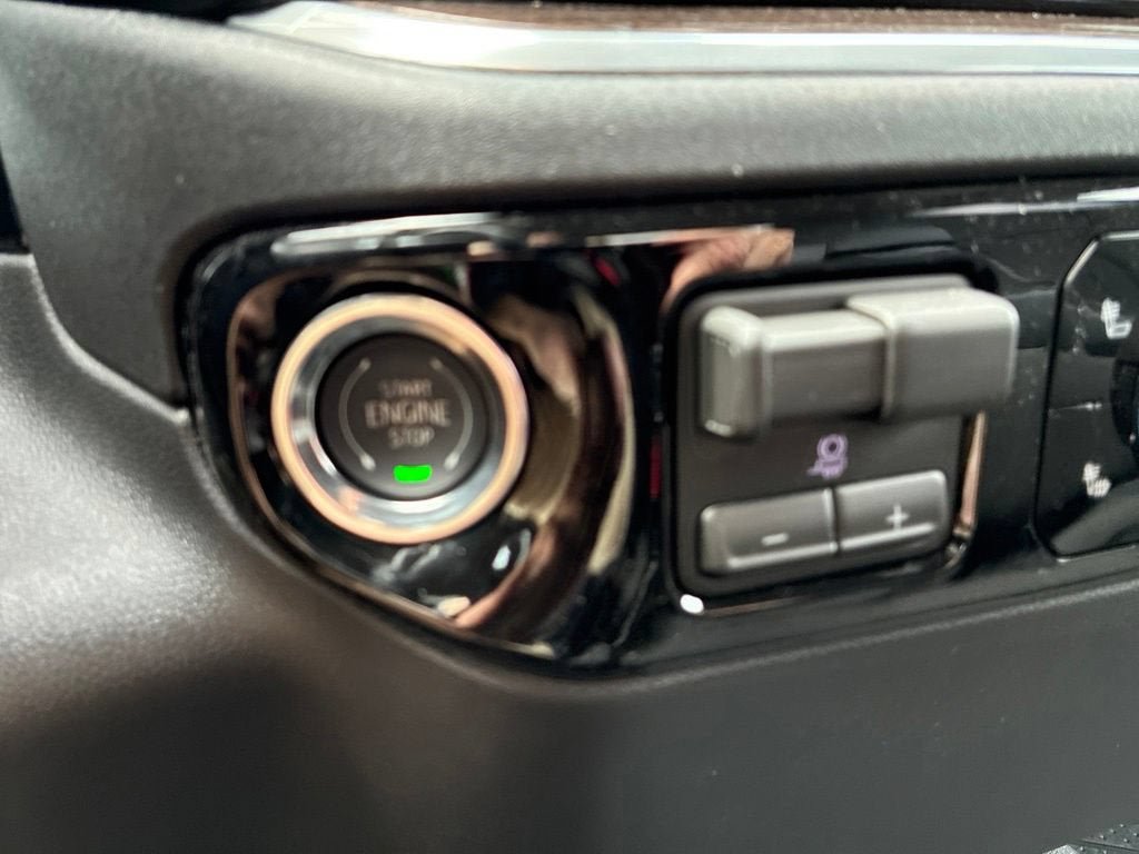 New 2026 Chevrolet Silverado 1500 RST AWD/4WD image 13