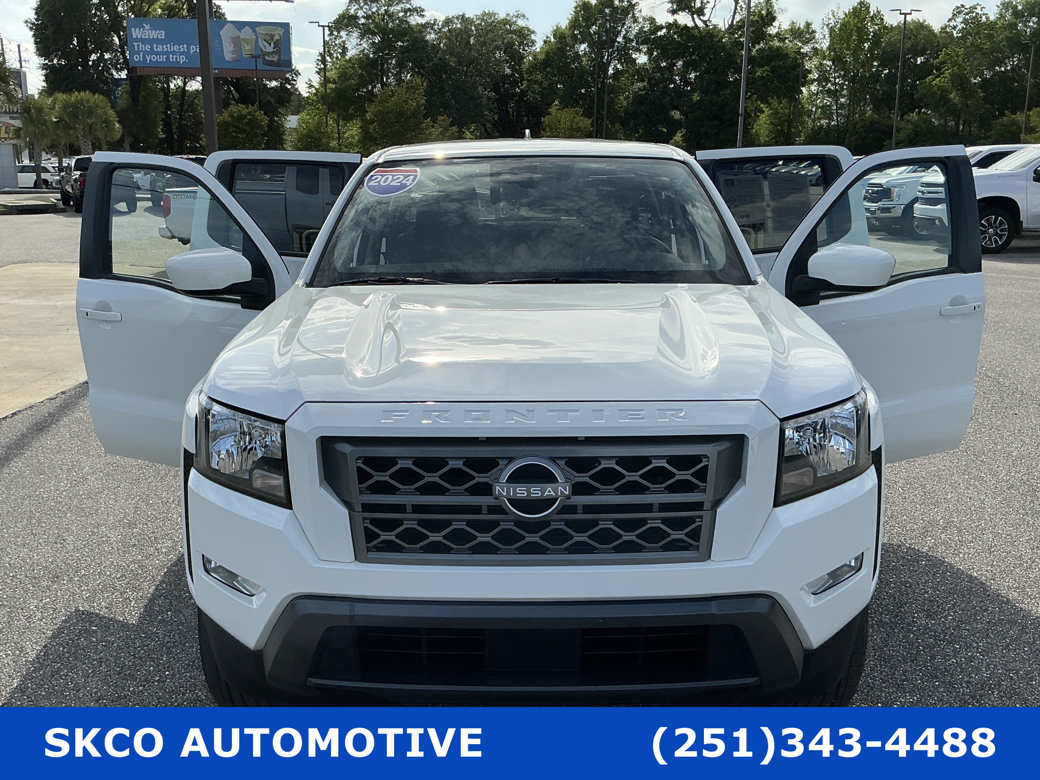 Used 2024 Nissan Frontier SV w/ SV Convenience Package RWD image 34