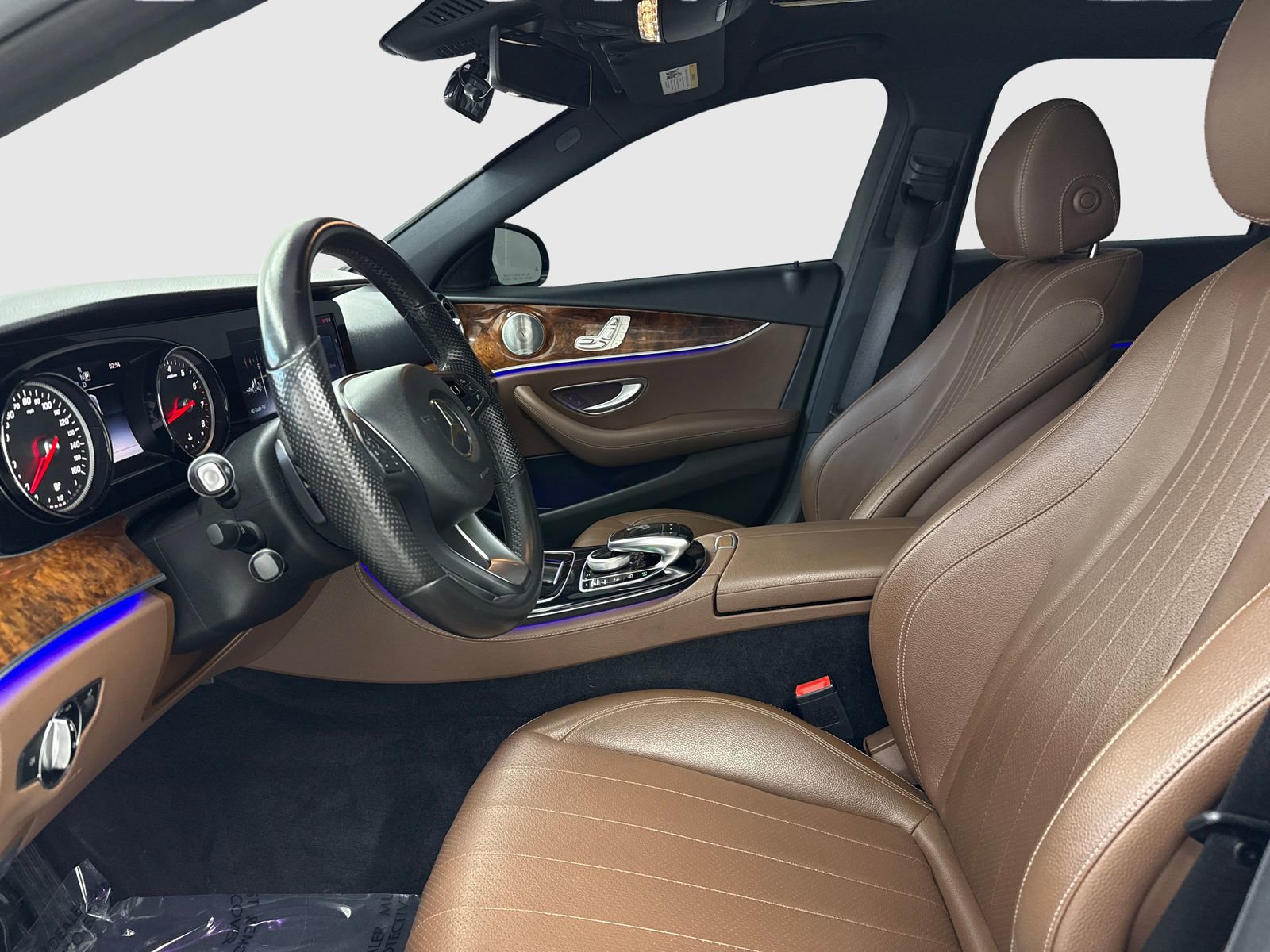 Used 2017 Mercedes-Benz E 300 image 17