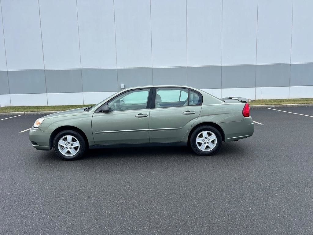 Used 2005 Chevrolet Malibu w/ Preferred Equipment Group image 8