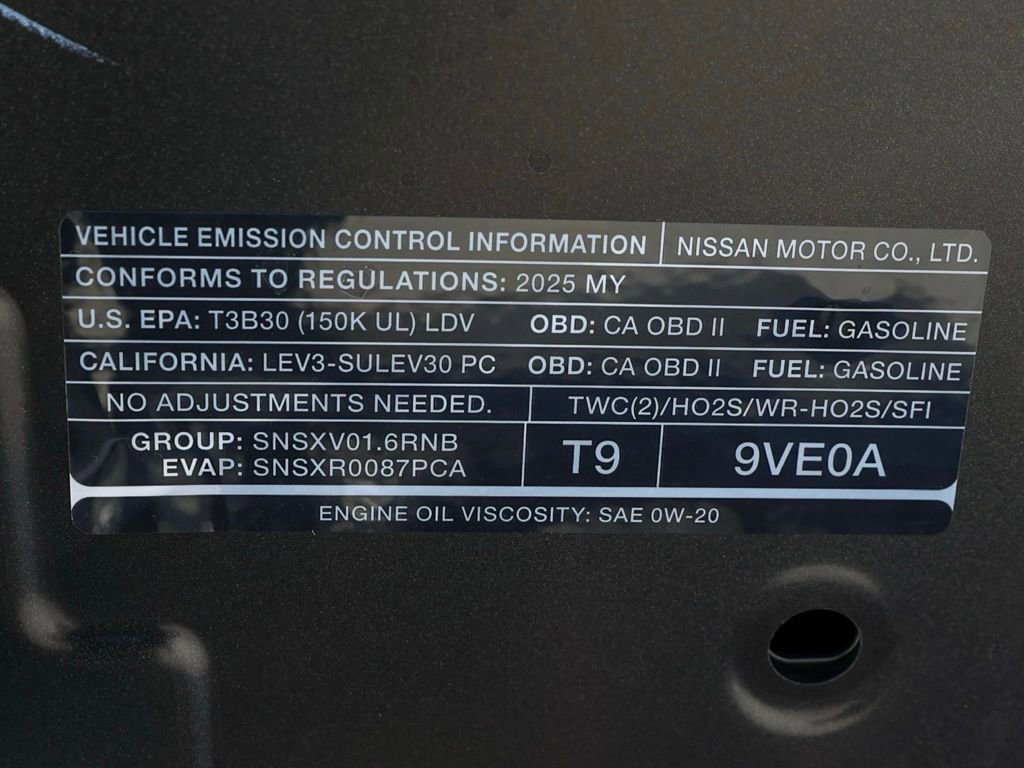 Used 2025 Nissan Versa S w/ Trunk Package image 31