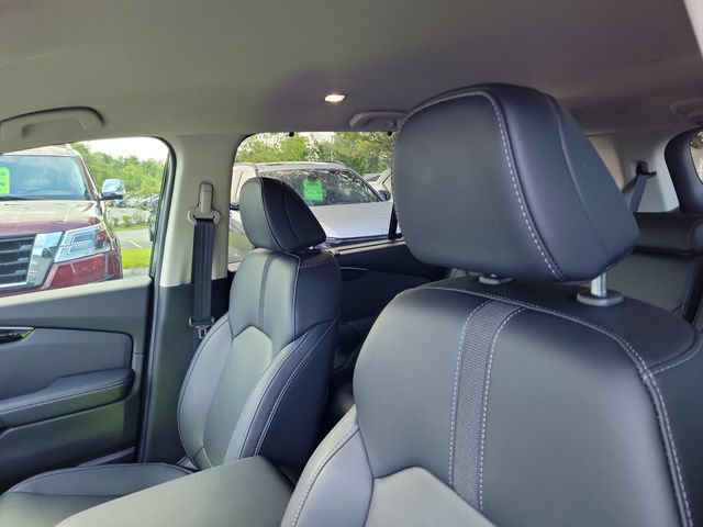 Used 2025 Honda Pilot EX-L image 19