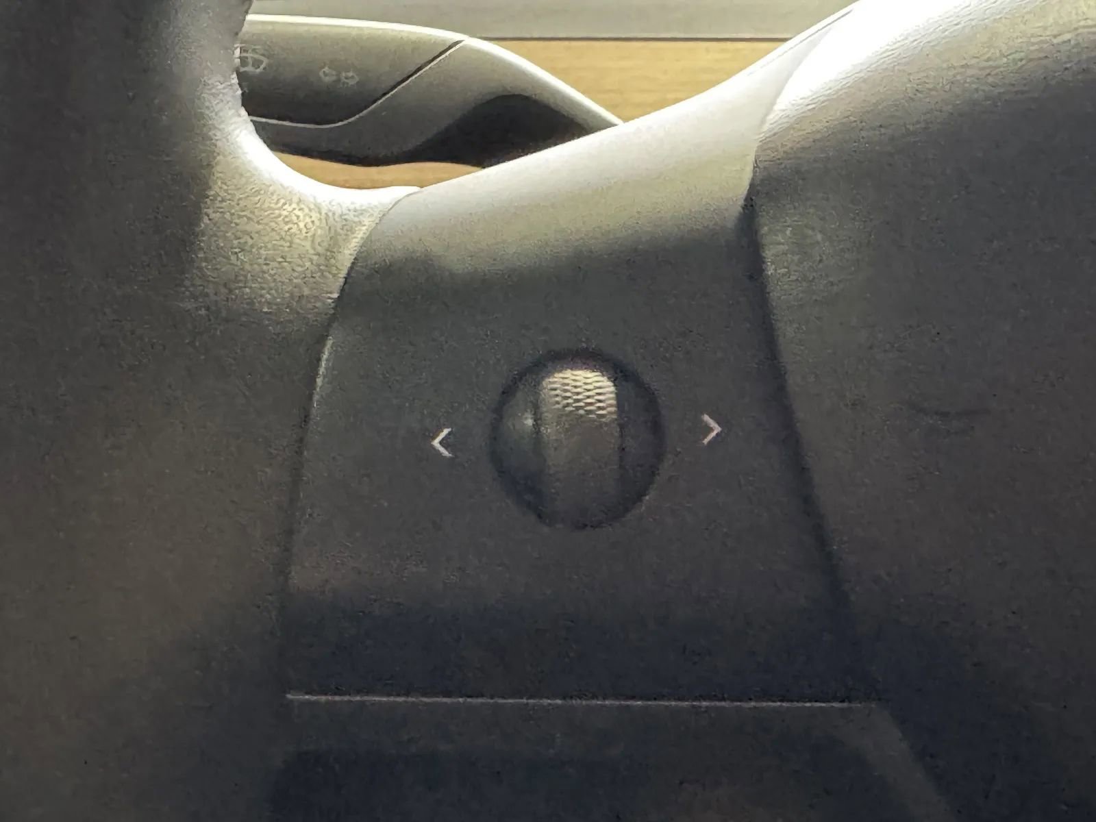 Used 2020 Tesla Model 3 Standard Range Plus image 18