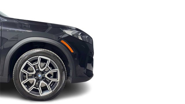 Used 2025 BMW X2 xDrive28i image 8