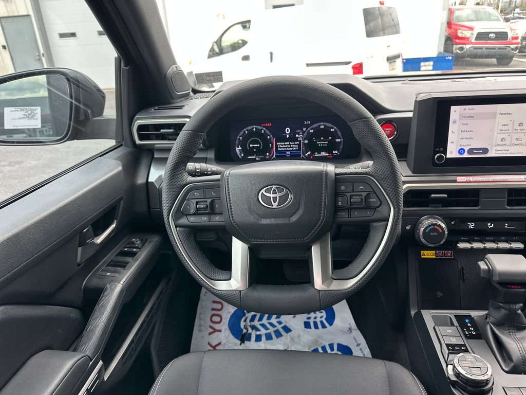 New 2025 Toyota Tacoma TRD Off-Road AWD/4WD image 17