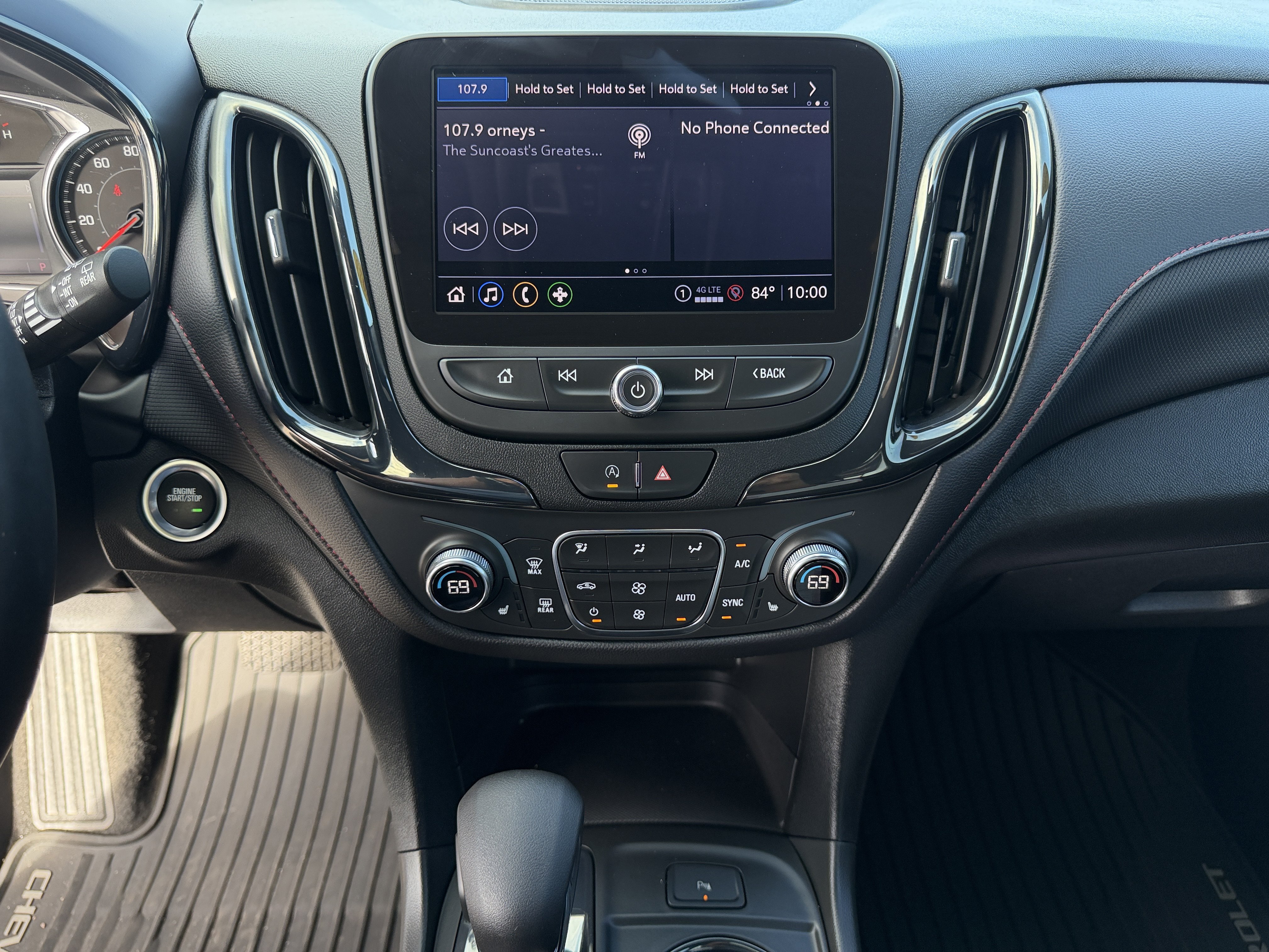 Certified 2023 Chevrolet Equinox RS w/ RS Leather Package FWD image 24