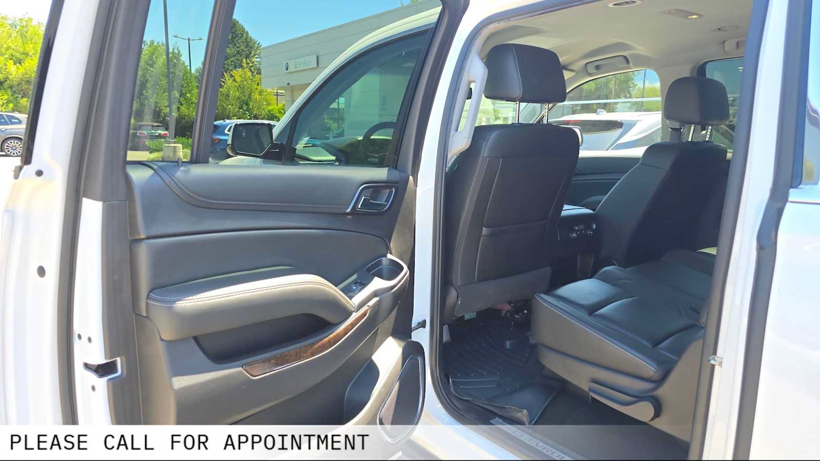 Used 2017 Chevrolet Suburban LT AWD/4WD image 16