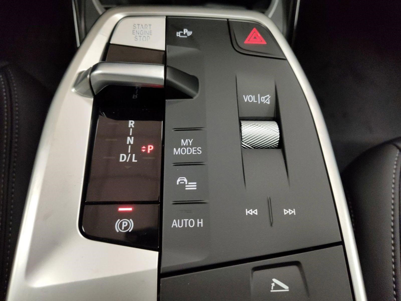 Used 2026 BMW X1 xDrive28i w/ Convenience Package image 17