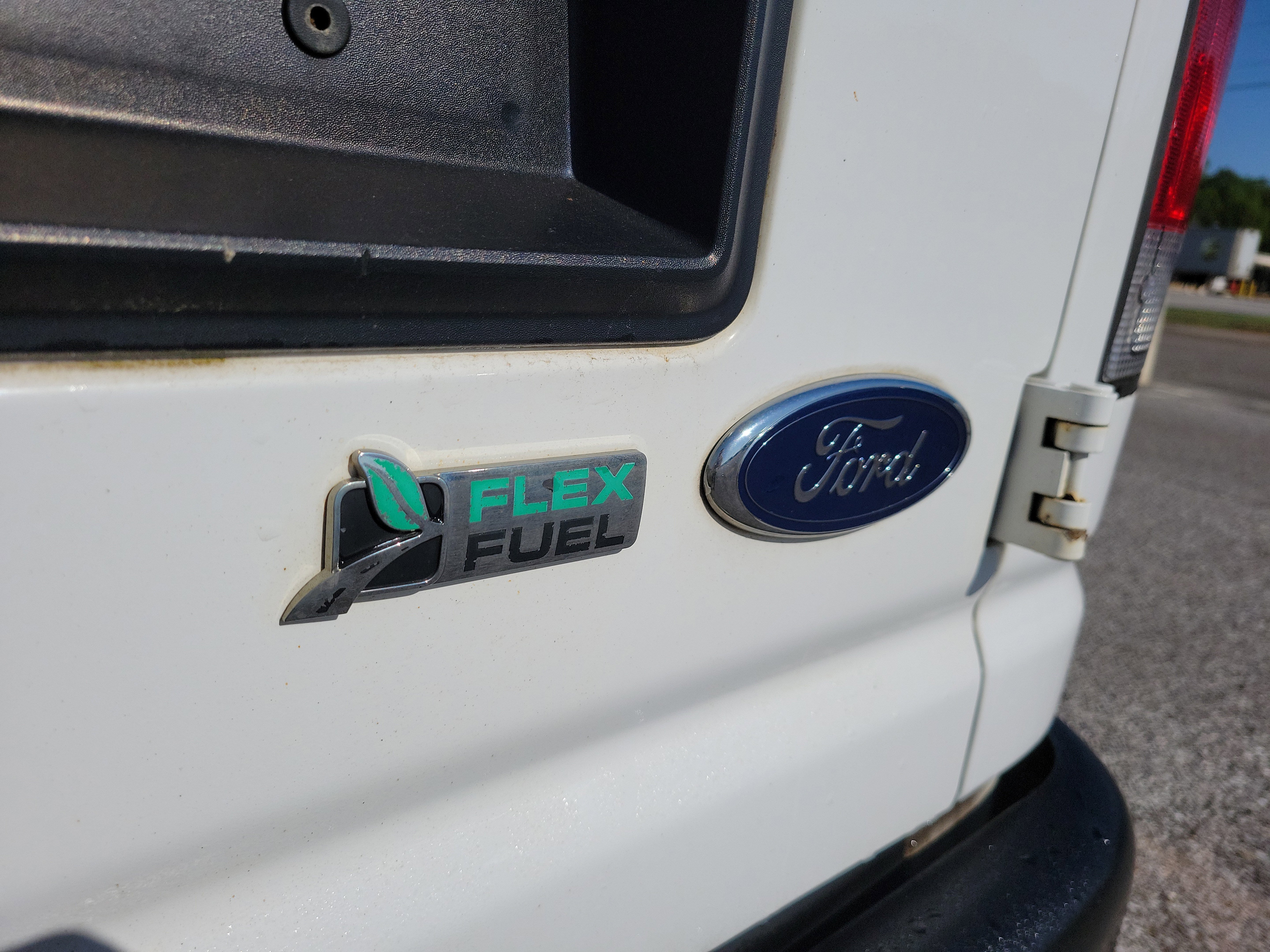 Used 2012 Ford E-350 and Econoline 350 XL w/ PWR Windows & Locks Group image 10