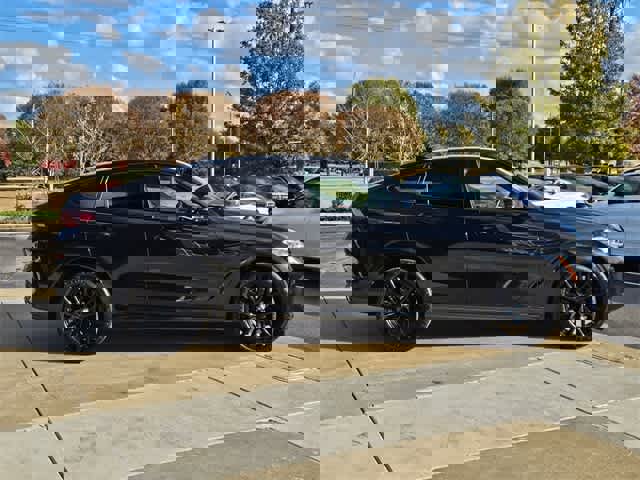 Used 2023 BMW X6 xDrive40i w/ Executive Package image 8