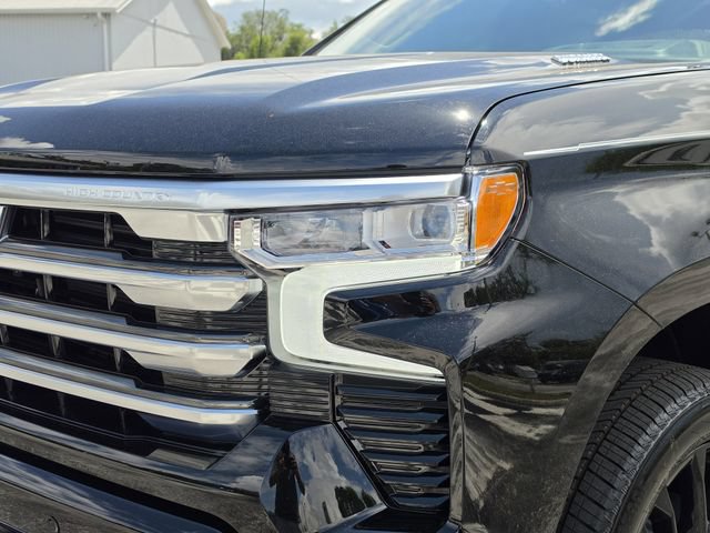 New 2026 Chevrolet Silverado 1500 High Country AWD/4WD image 9