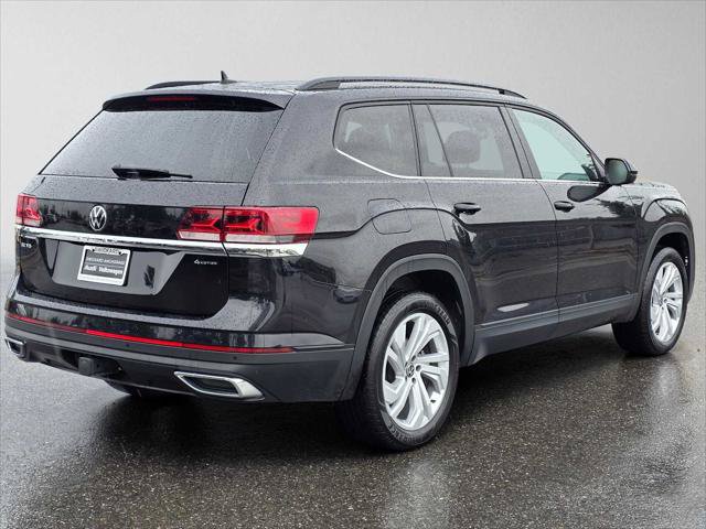 Used 2023 Volkswagen Atlas SE w/ Panoramic Sunroof Package AWD/4WD image 3
