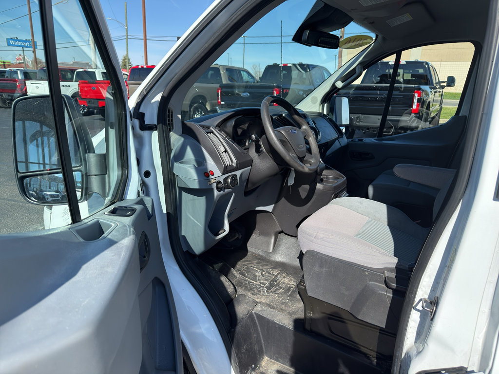 Used 2016 Ford Transit 250 130 Low Roof image 10