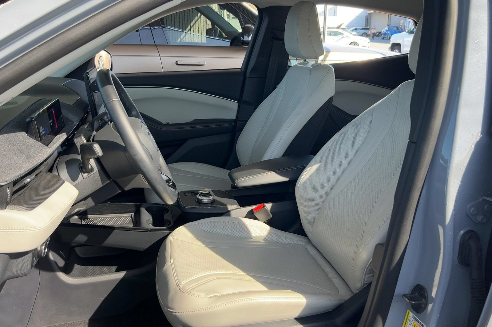 Used 2024 Ford Mustang Mach-E Premium RWD image 10