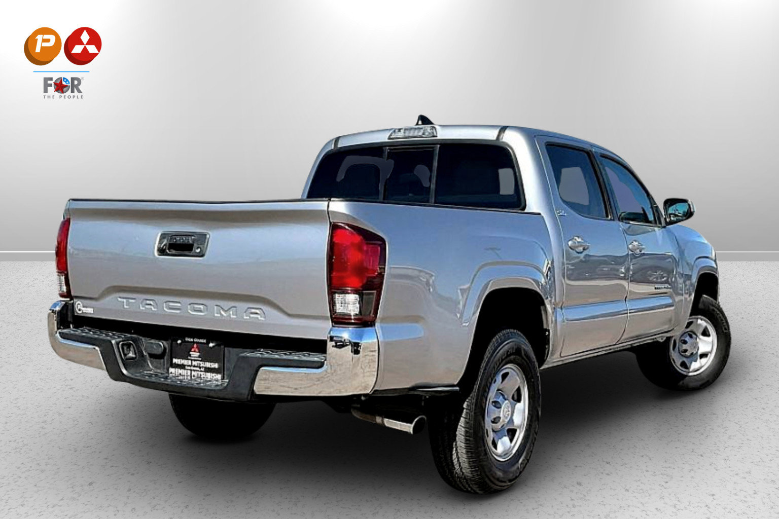 Used 2021 Toyota Tacoma SR5 image 2