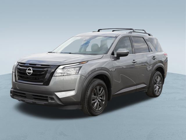 Used 2023 Nissan Pathfinder SV w/ Black Appearance Package image 3