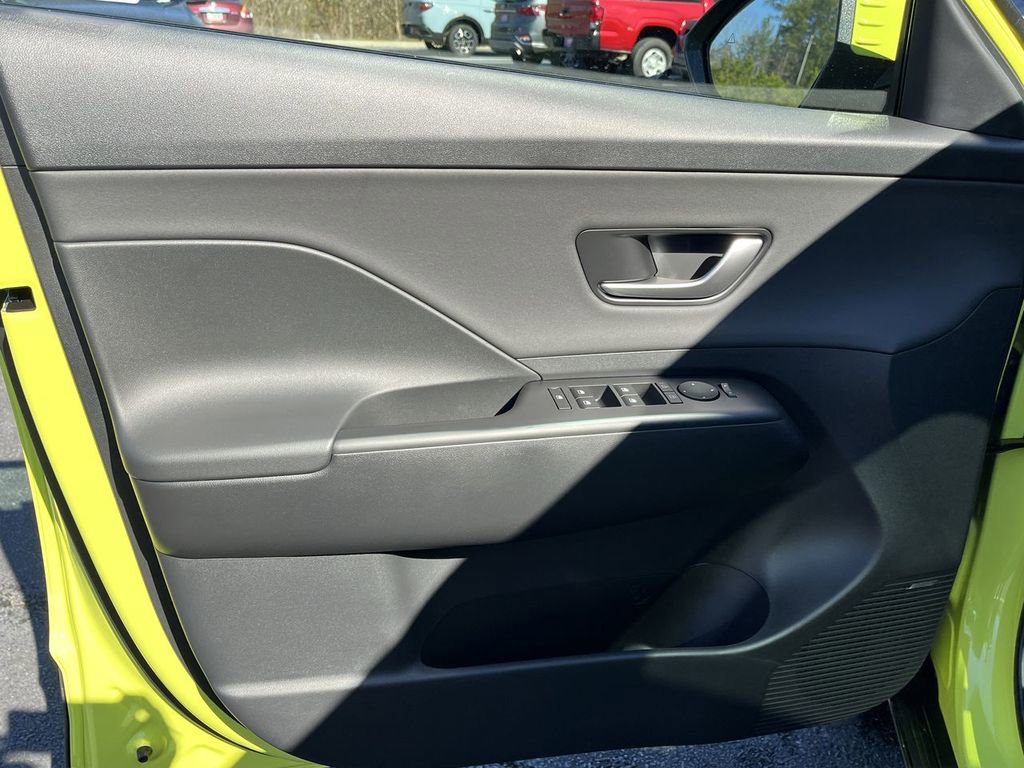 Used 2024 Hyundai Kona Limited image 25