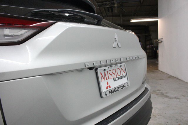 New 2026 Mitsubishi Eclipse Cross LE AWD/4WD image 4