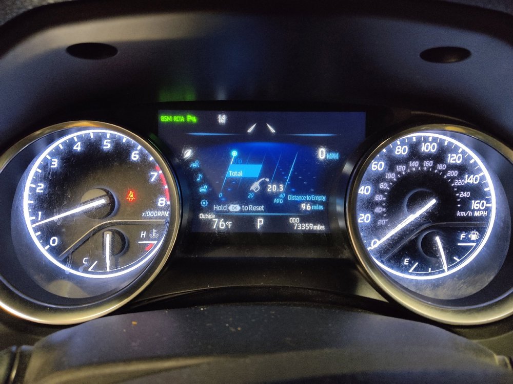 Used 2018 Toyota Camry XLE w/ Driver Assist Package FWD image 23
