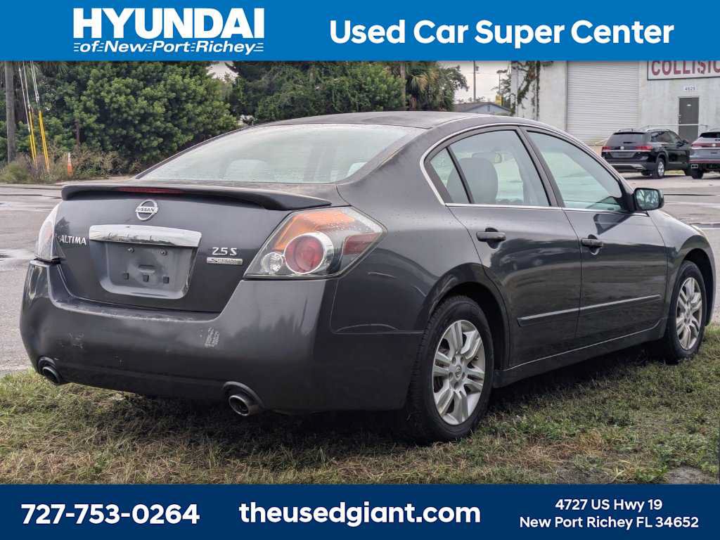 Used 2011 Nissan Altima 2.5 S w/ Special Edition Pkg FWD image 5