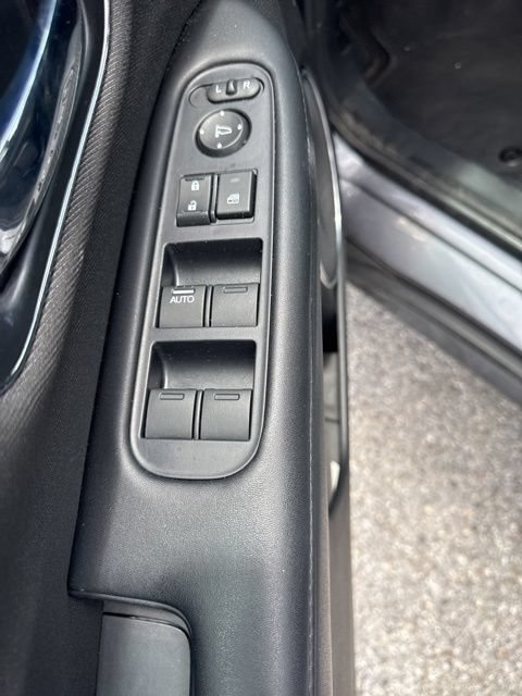 Used 2019 Honda HR-V EX image 12