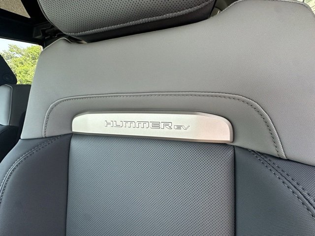 New 2025 GMC Hummer EV 2X image 15