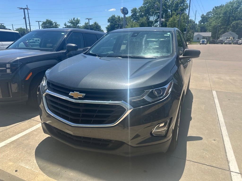 Used 2020 Chevrolet Equinox LS FWD image 4