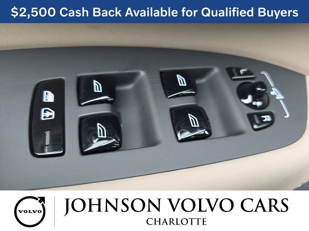 New 2026 Volvo XC90 B6 Ultra w/ Lounge Package image 26