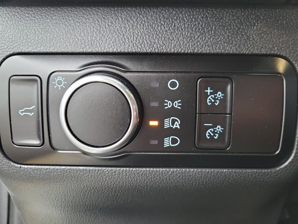 Used 2023 Ford Escape ST-Line w/ Tech Pack #1 AWD/4WD image 22