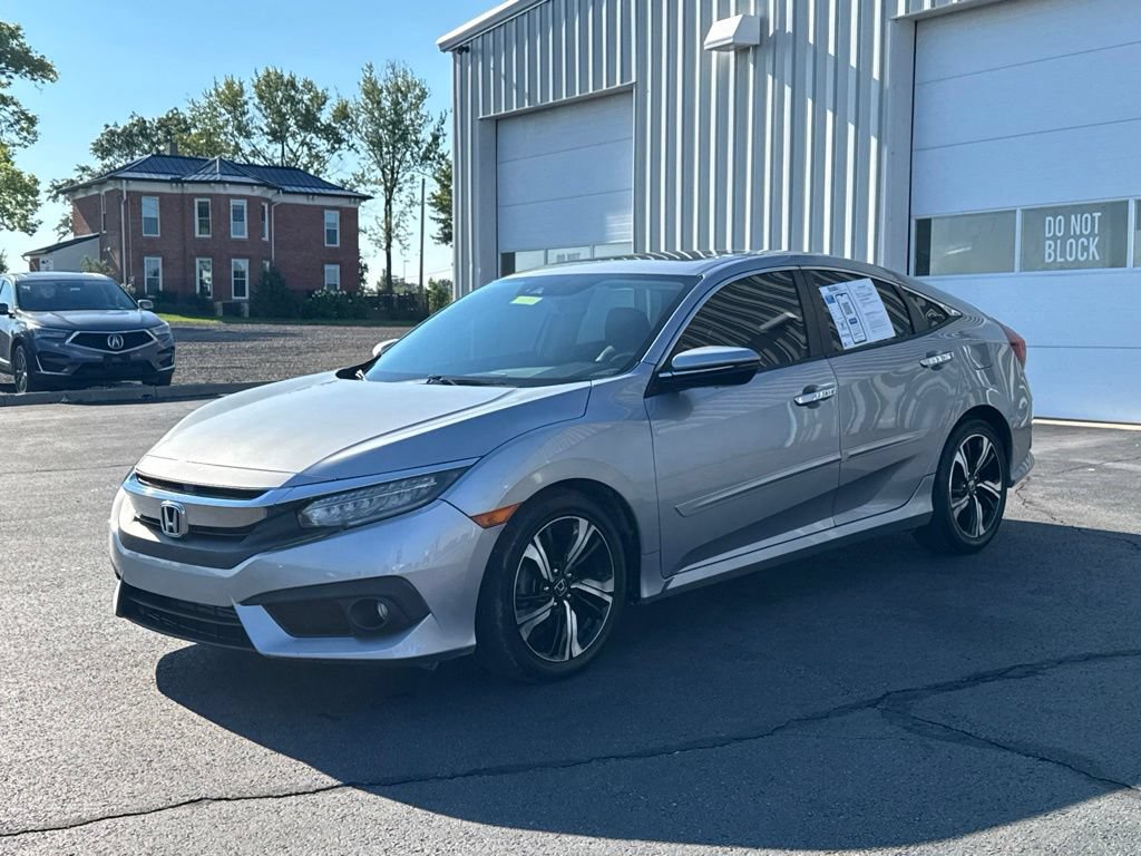 Used 2016 Honda Civic Touring image 3
