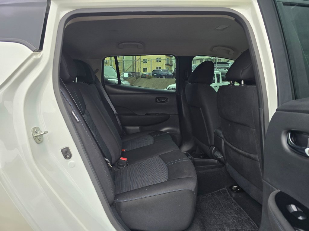 Used 2024 Nissan Leaf SV Plus FWD image 13