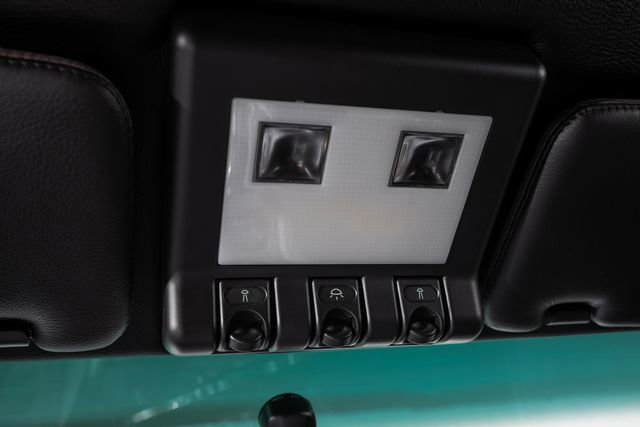 Used 2000 Ferrari 550 Maranello Coupe RWD image 42