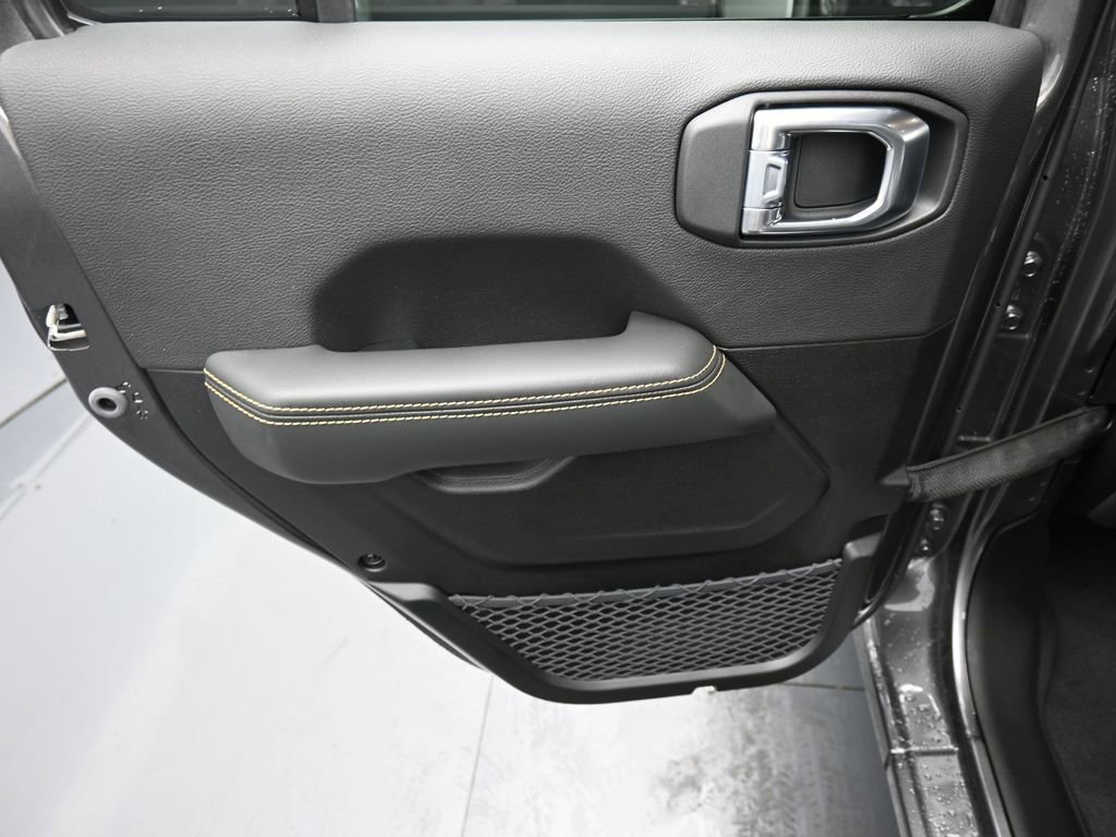 New 2026 Jeep Gladiator Sport image 11