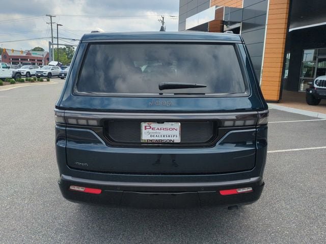 New 2026 Jeep Grand Wagoneer Limited AWD/4WD image 5